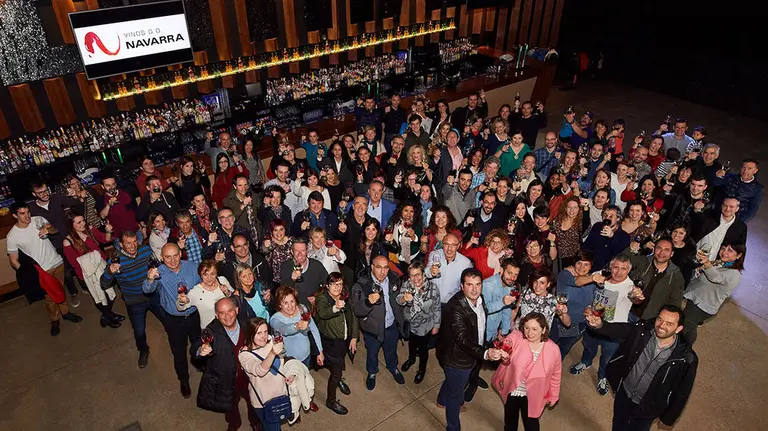 Celebración en Pamplona del Día Movimiento Vino D.O. en el que participaron 200 personas. D.O. NAVARRA