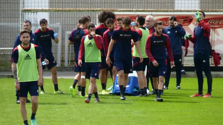 Entrenamiento de Osasuna en Tajonar.
