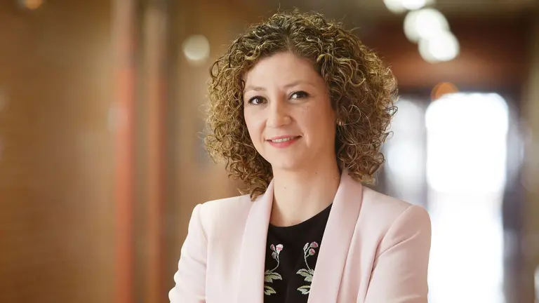 Maite Echeverz Sarasua, nueva doctora por la UPNA