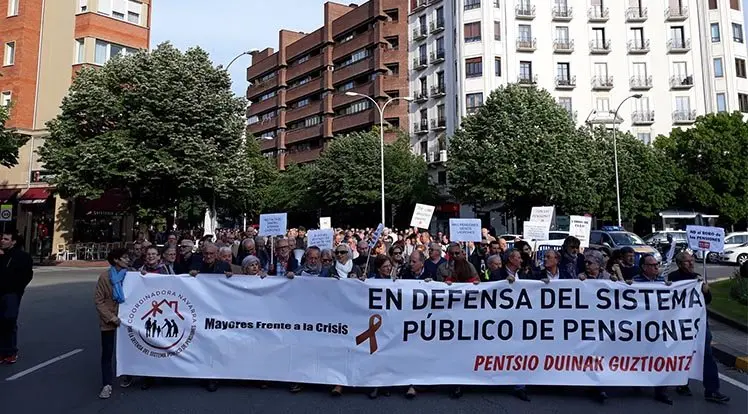 Manifestación en Pamplona por unas pensiones dignas EP