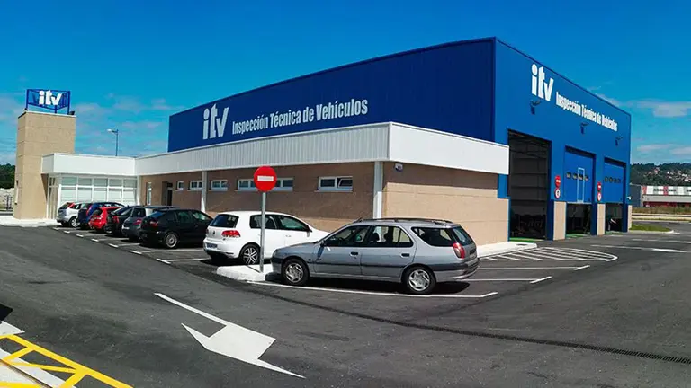 Imagen de un centro de ITV de reciente construcción para la revisión de vehículos Foto ABECONSA