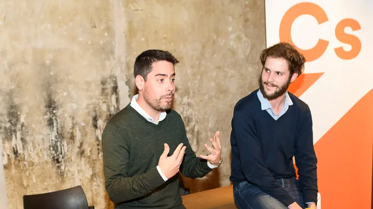 Charla coloquio con el diputado de Ciudadanos en Cataluña David Mejía sobre la situación actual de la comunidad. PABLO LASAOSA01