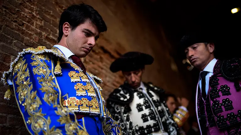 Novillada de San Isidro en Las Ventas con Pablo Atienza, Cadabal y Toñete. MIGUEL OSÉS_7
