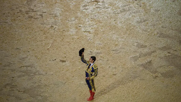 Novillada de San Isidro en Las Ventas con Pablo Atienza, Cadabal y Toñete. MIGUEL OSÉS_50