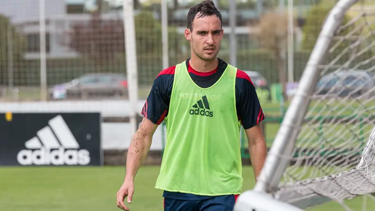 Unai García. Entrenamiento de Osasuna en las instalaciones de Tajonar (100). IÑIGO ALZUGARAY