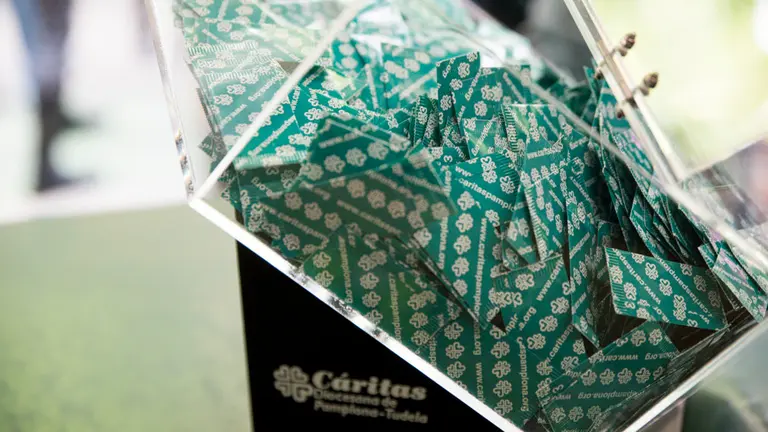 Inauguración de la Tómbola de Cáritas de Pamplona. MIGUEL SANTIAGO11