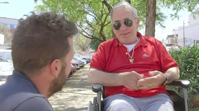 El padre de José Ángel Prenda, entrevistado por el equipo de reporteros de En el punto de mira Foto CUATRO