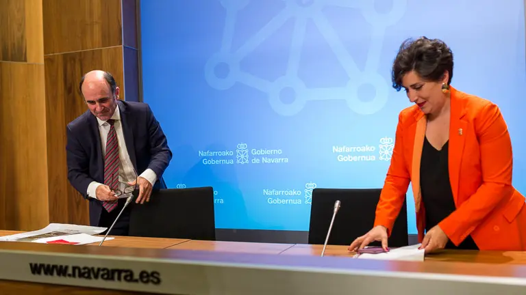 María Solana y Manu Ayerdi informan de los acuerdos adoptados en la sesión semanal del Gobierno de Navarra (07). IÑIGO ALZUGARAY
