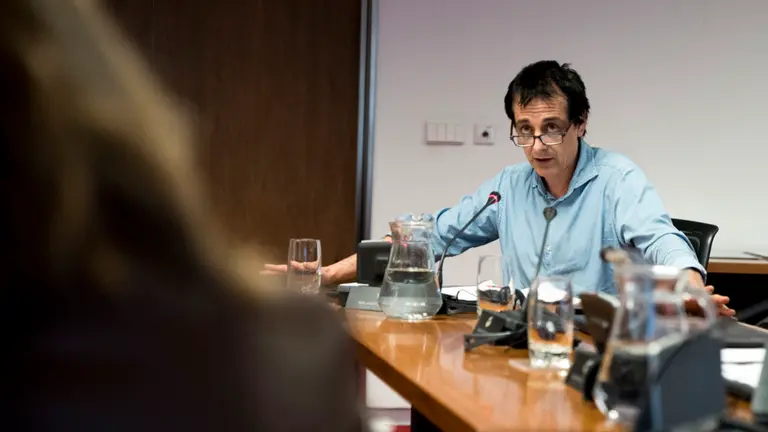 Comparecencia para que Manu Ayerdi analice el traslado de domicilio social y fiscal de empresas. MIGUEL SANTIAGO10