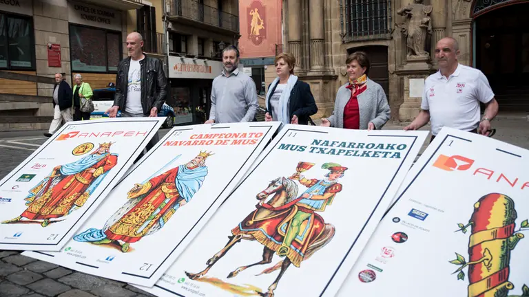 Anapeh desvela los últimos datos del Campeonato Navarro de Mus. MIGUEL SANTIAGO06