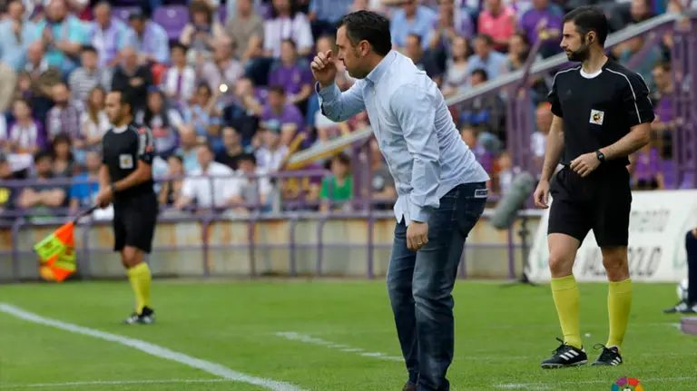 Sergio González, entrenador del Real Valladolid LALIGA123