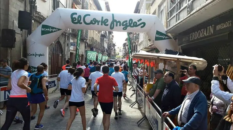 Carrera La Conquista del Castillo. Facebook.