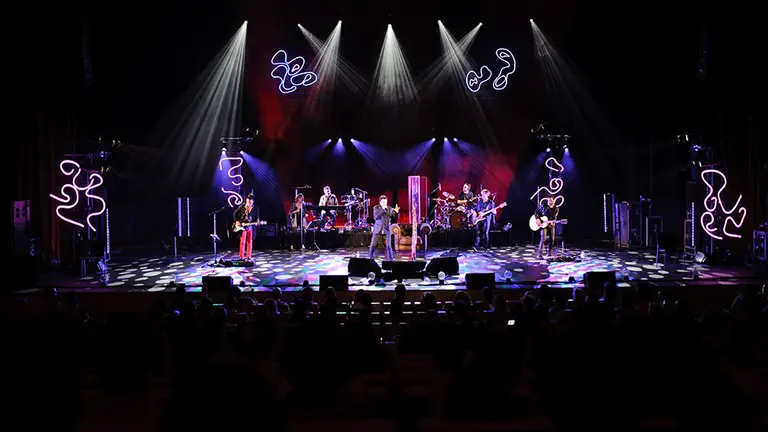 Concierto de Manolo García en el Baluarte de Pamplona con la presentación de su nuevo disco 'Geometria del Rayo'. MIGUEL OSÉS (9)