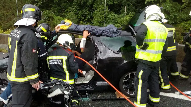 Accidente en Vera de Bidasoa BOMBEROS DE NAVARRA