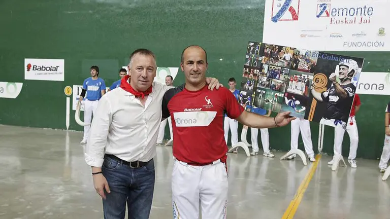 Ezkurra, homenajeado el pasado 25 de julio en el Euskal Jai Berri de Huarte. Oriamendi 2010.