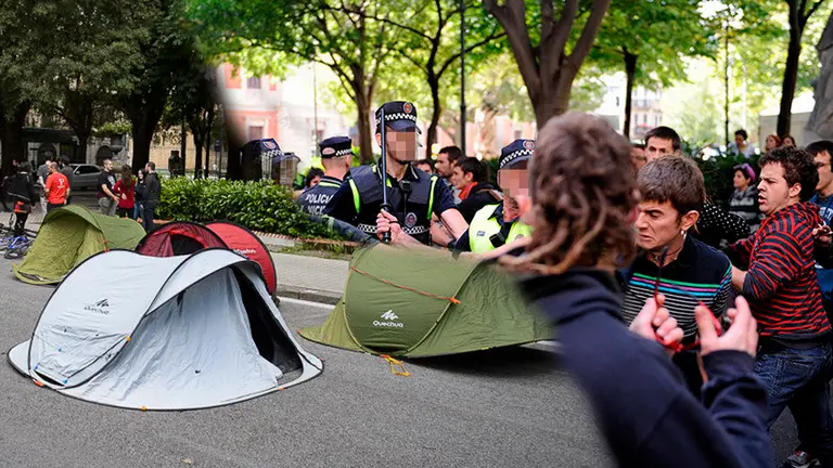 Imagen de la acampada ilegal de Ernai en el Bosquecillo junto con una imagen de archivo de un enfrentamiento de okupas contra la Policía Muncipal de Pamplona NAVARRACOM