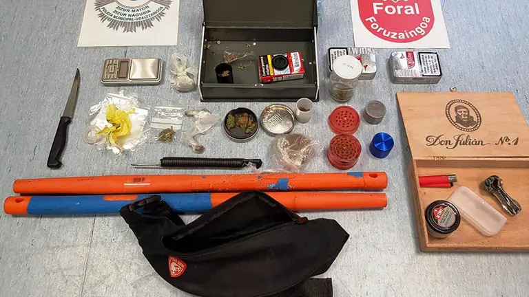 Material incautado en una bajera en Zizur Mayor POLICÍA FORAL