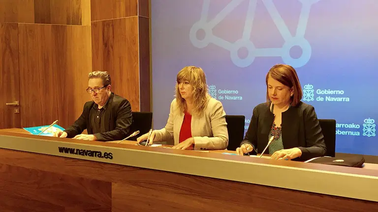 Pello Pellejero, Ana Ollo y Maider Gabilondo, en la comparecencia de este lunes