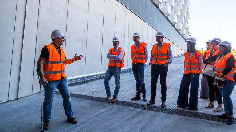 Visita a las obras finales del Pabellón Navarra Arena. IÑIGO ALZUGARAY (34)