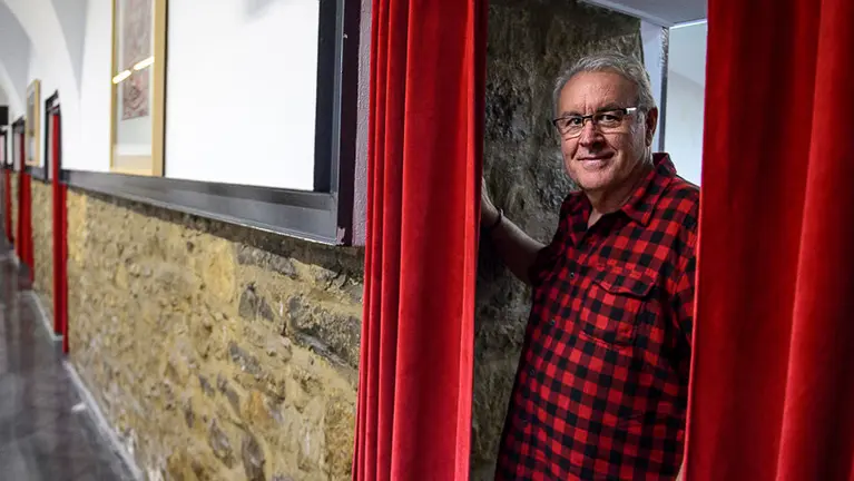 Cayo Lara, participa en un acto público _Por unas pensiones públicas dignas_ en Pamplona. PABLO LASAOSA 03