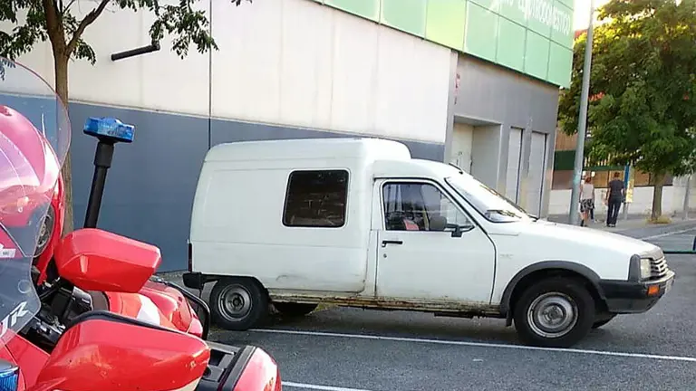 El vehículo del conductor imputado en Anué