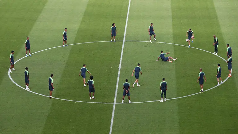 Samara (Russian Federation), 01/07/2018.- Brazil players during their team training session at the Cosmos Arena in Samara, Russia, 01 July 2018. Brazil will face Mexico in their FIFA World Cup 2018 round of 16 soccer match on 02 July 2018. (Mundial de F&uacute;tbol, Brasil, Rusia) EFE/EPA/TATYANA ZENKOVICH EDITORIAL USE ONLY