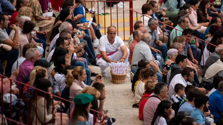 Novillada de la Feria del Toro de San Fermí de 2018 con los novillos de 'El Pincha' para Alfonso Cadaval, 'Toñete' y Francisco de Manuel. MIGUEL OSÉS_9