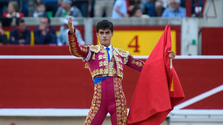Novillada de la Feria del Toro de San Fermín de 2018 con los novillos de 'El Pincha' para Alfonso Cadaval, 'Toñete' y Francisco de Manuel. PABLO LASAOSA 12
