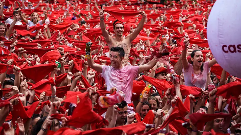 Txupinazo vivido desde la Plaza del Castillo. MIGUEL SANTIAGO12