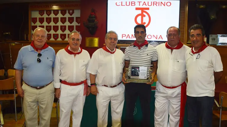 Premio a la mejor estocada del 2017 para el torero Javier Castaño CEDIDA