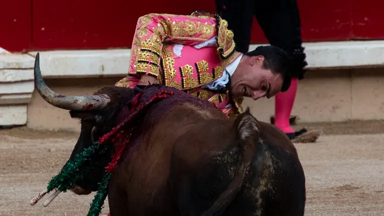 Tercera corrida de San Fermín con toros de Cebada Gago para Octavio Chacón, Luis Bolívar y Juan del Álamo. MIGUEL OSÉS (4)