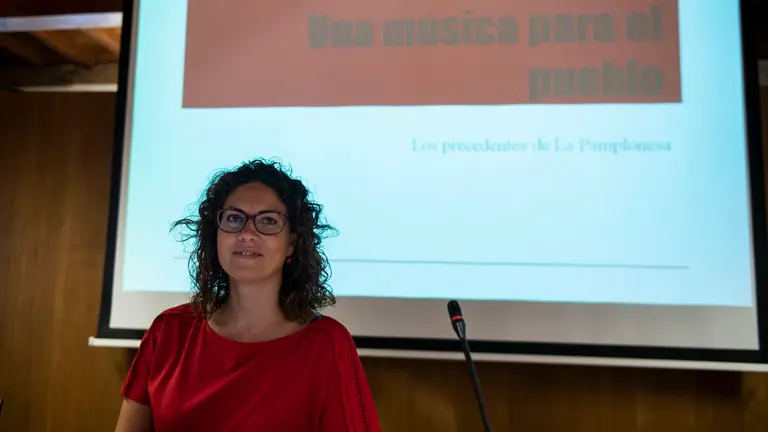 La Musicóloga y doctora en Artes y Humanidades Rebeca Madurga ofrece la charla _Una banda para un pueblo_, con motivo del centenario del festival del bandas celebrado en 1918 y que fue fundamental p