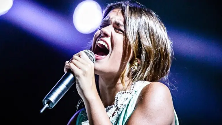 Amaia Romero en un concierto en solitario en el Teatro Real de Madrid. EUROPA PRESS