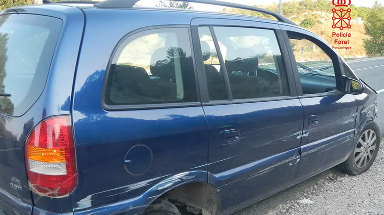 El coche tras el accidente. POLICÍA FORAL