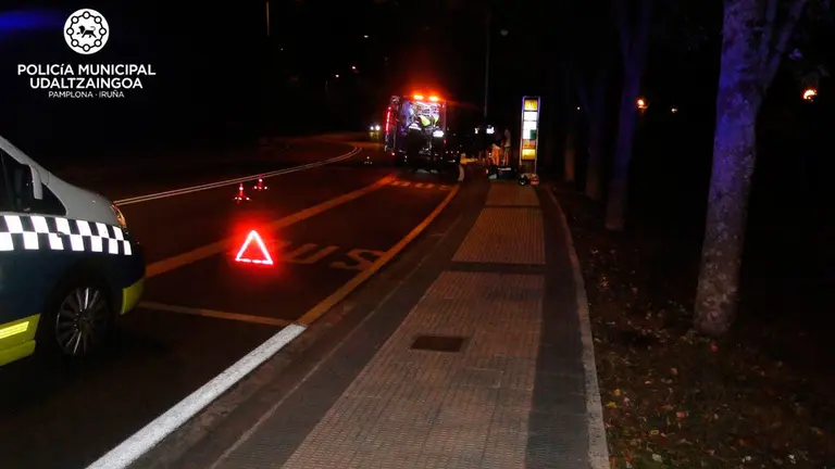 Momento del atropello en la calle Magdalena. POLICÍA MUNICIPAL DE PAMPLONA