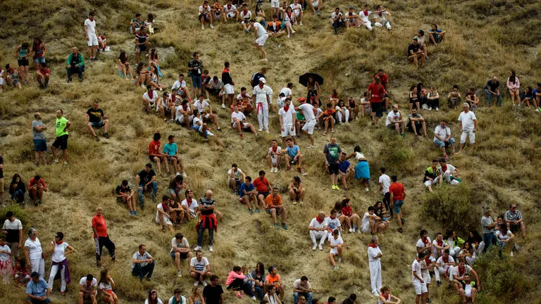 Primer encierro del Pilón de las fiestas de Falces de 2018. MIGUEL OSÉS (7)