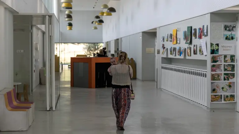 Inicio del curso 2018-2019 en Hello Buztintxuri, una de las Escuelas Infantiles Municipales de Pamplona (10). IÑIGO ALZUGARAY