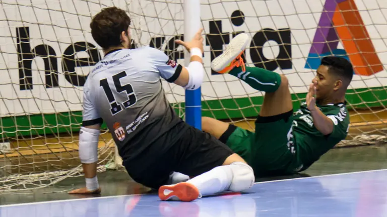 Partido amistoso entre el Xota y el Benavente. MIGUEL OSÉS_7