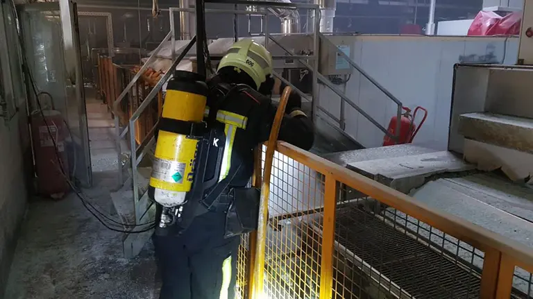 Incendio en Breclys BOMBEROS DE NAVARRA