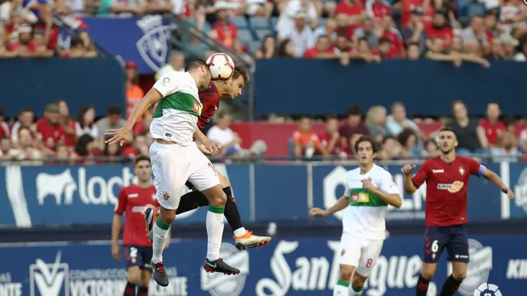 Partido Osasuna-Elche en El Sadar LALIGA123 14