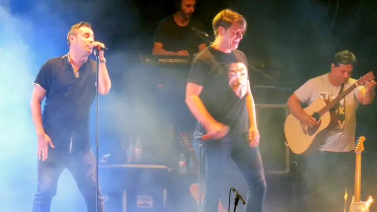 Andy y Lucas durante un concierto reciente. TWITTER