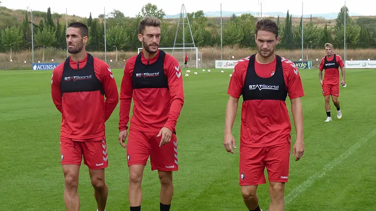 Lillo, Torres y David Rodríguez en Tajonar