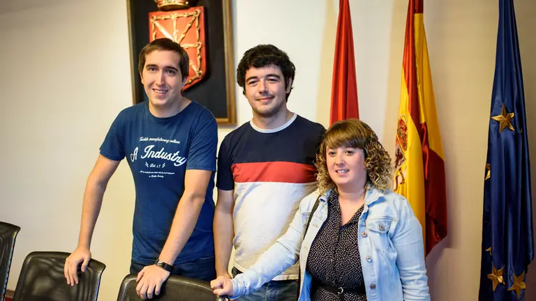 Sesión de trabajo en la que comparecerán representantes del Consejo de la Juventud de Navarra. MIGUEL OSÉS