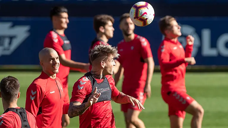 Entrenamiento de los rojillos en El Sadar. CA Osasuna.