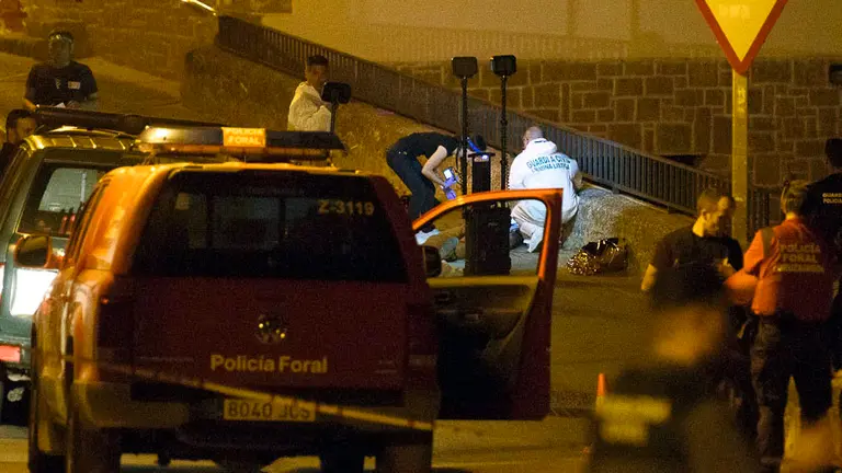 Tres personas han muerto asesinadas a tiros de escopeta en una pelea entre familias gitanas en Cáseda. PABLO LASAOSA (12)