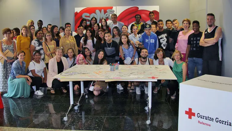 Varios de los miembros del programa de Cruz Roja.