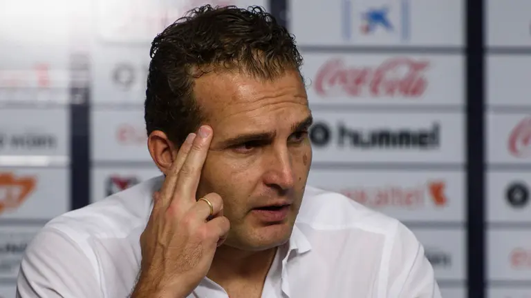 Entrenador del Sporting Rubén Baraja. MIGUEL OSÉS_1