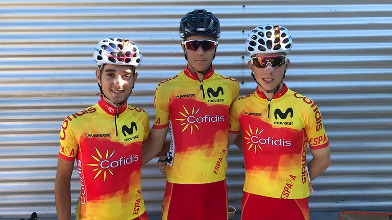 Ttres corredores del Lizarte en el Mundial cedida.