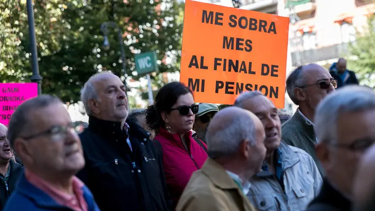 Manifestación en defensa del sistema público de pensiones (06). IÑIGO ALZUGARAY