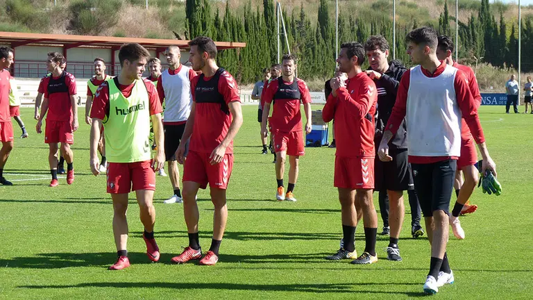 Entrenamiento de Osasuna en las instalaciones de Tajonar